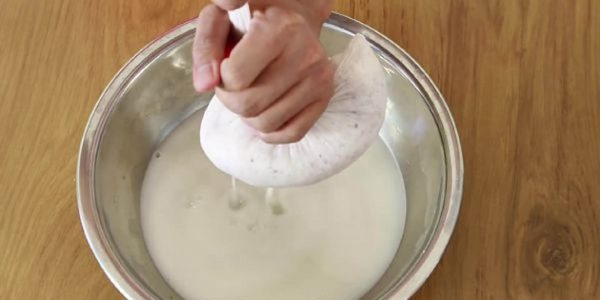 Cách làm nước cốt dừa thơm béo tại nhà 2